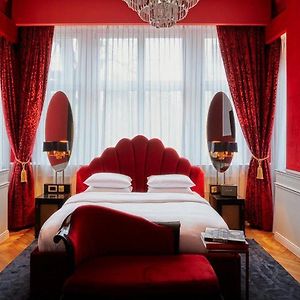 Provocateur Berlin, Part Of Sircle Collection
